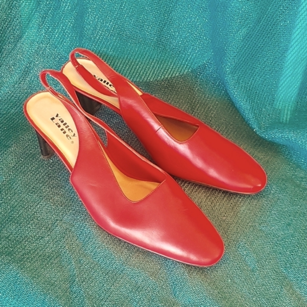 Valley Lane Red Heeled Mules sz 10 W